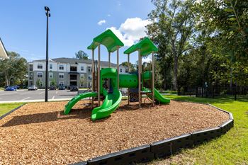 the preserve at ballantyne commons park playground